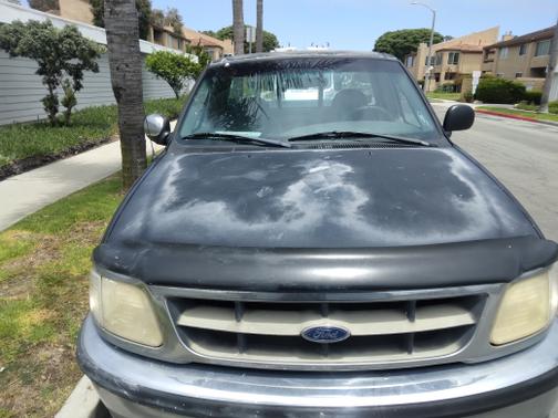 1998 Ford F-150 Base
