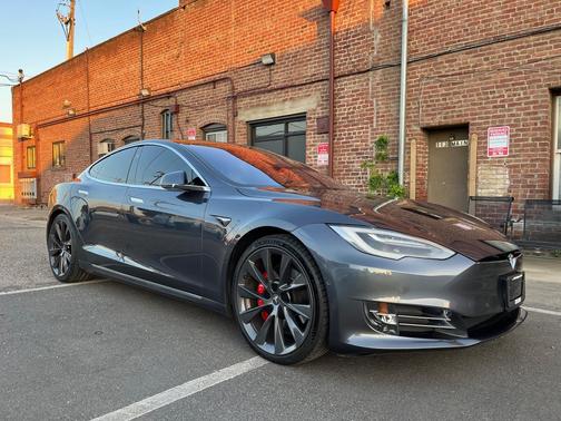 Gray 2020 Tesla Model S Performance