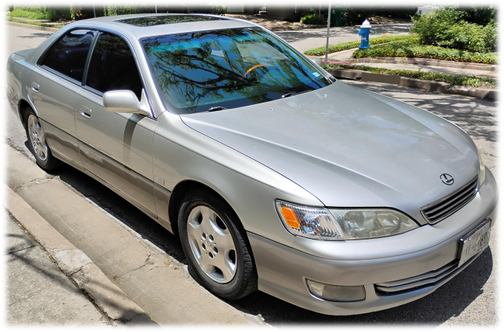 2000 Lexus ES 300 Base