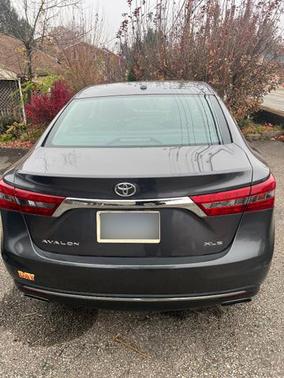 2016 Toyota Avalon XLE