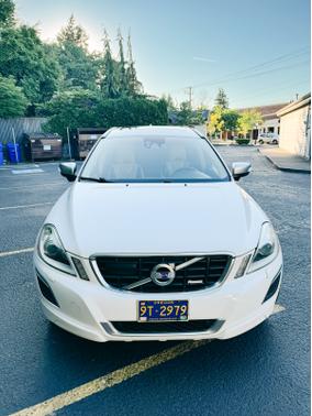 2011 Volvo XC60 T6 R-Design