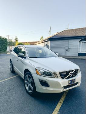2011 Volvo XC60 T6 R-Design