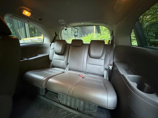 Gray 2015 Honda Odyssey EX-L