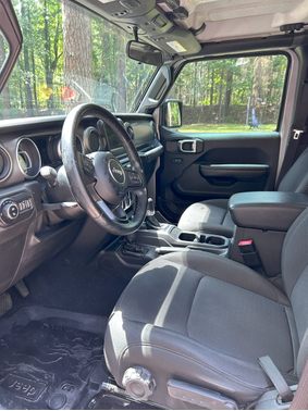2020 Jeep Gladiator Sport S