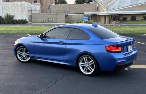 2015 BMW 228 i