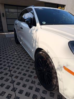 2022 Porsche Cayenne Cayenne GTS