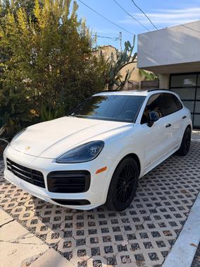 2022 Porsche Cayenne Cayenne GTS