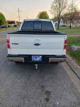 White 2013 Ford F-150 Lariat