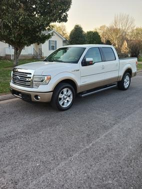 White 2013 Ford F-150 Lariat