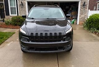 Black 2014 Jeep Cherokee Altitude