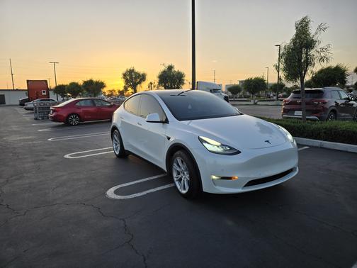 2021 Tesla Model Y Long Range
