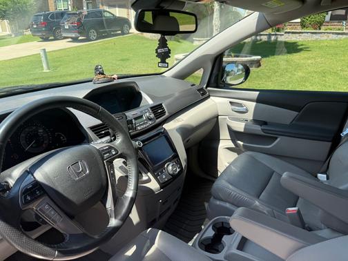 2016 Honda Odyssey Touring Elite