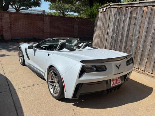 Gray 2019 Chevrolet Corvette Z06