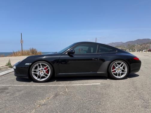 Black 2010 Porsche 911 911 Carrera S
