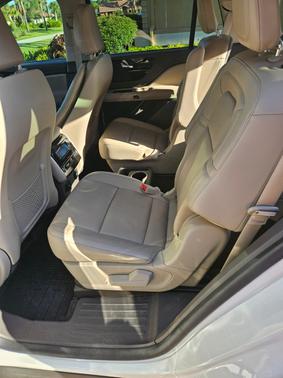 White 2022 Lincoln Aviator Grand Touring AWD