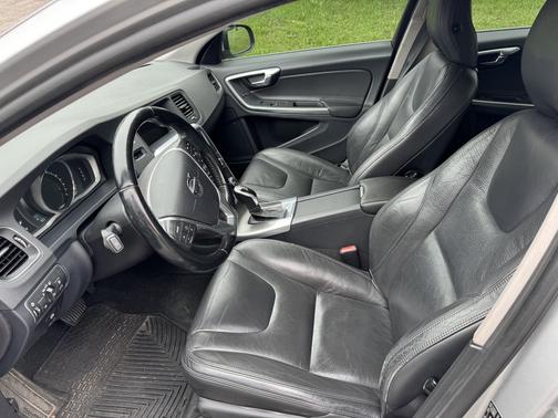 2014 Volvo S60 T5