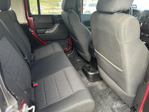 2011 Jeep Wrangler Unlimited Sport