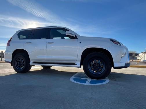 2022 Lexus GX 460 Premium