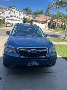 Blue 2015 Subaru Forester 2.5i Premium