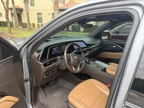 2021 Cadillac Escalade ESV Sport