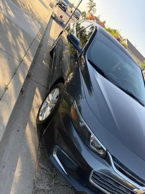 Gray 2018 Chevrolet Malibu LT