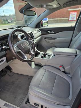 Red 2020 GMC Acadia SLT