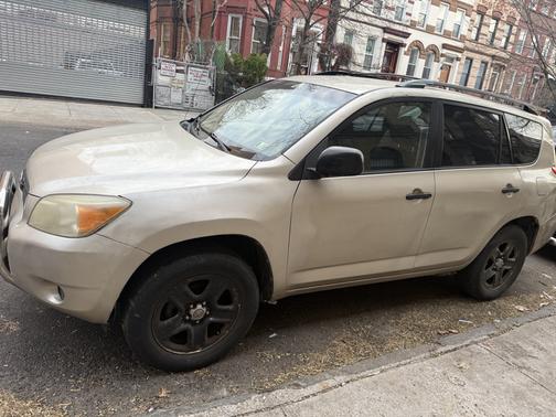 2006 Toyota RAV4 Base