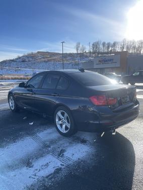 Blue 2014 BMW 320 i
