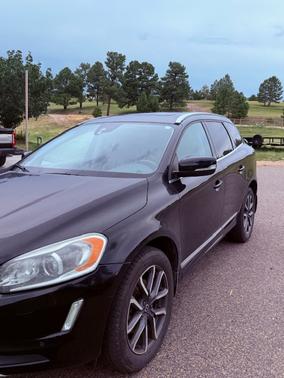 2017 Volvo XC60 T6 Dynamic