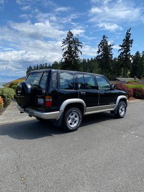 1999 Isuzu Trooper S