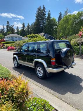 1999 Isuzu Trooper S