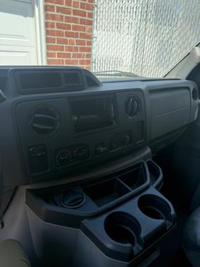White 2010 Ford E350 Super Duty Base