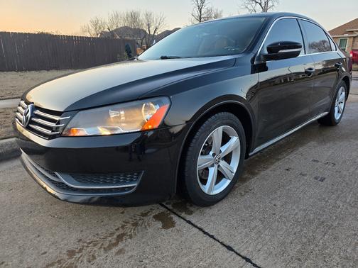2013 Volkswagen Passat 2.5 SE