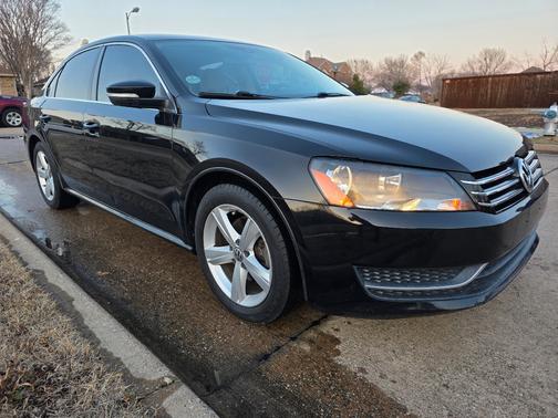 2013 Volkswagen Passat 2.5 SE