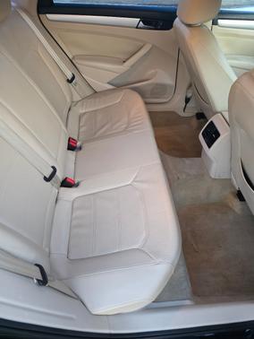 2013 Volkswagen Passat 2.5 SE