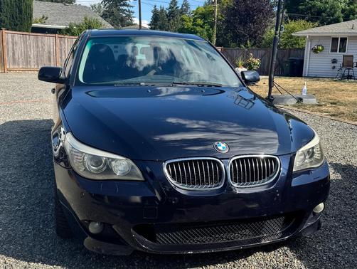 Blue 2008 BMW 550 i