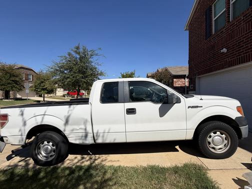 White 2010 Ford F-150 STX SuperCab