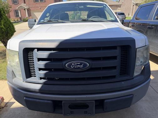White 2010 Ford F-150 STX SuperCab