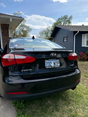 Black 2016 Kia Forte EX