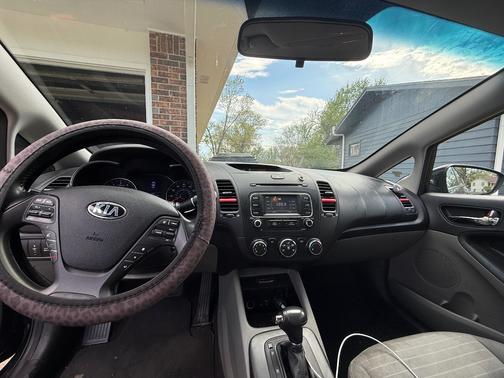 Black 2016 Kia Forte EX