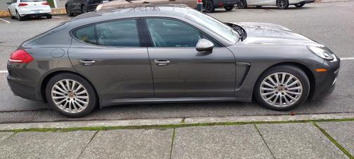 2014 Porsche Panamera Panamera 4