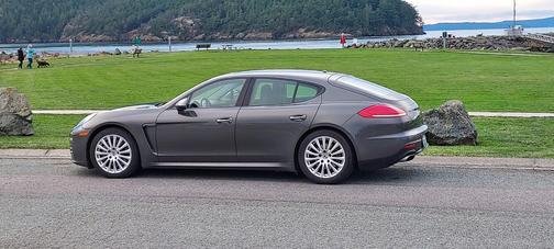2014 Porsche Panamera Panamera 4