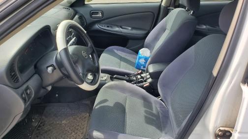 White 2005 Nissan Sentra 1.8 S