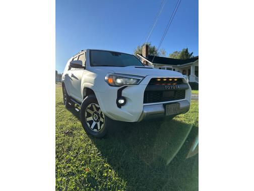 2022 Toyota 4Runner TRD Off Road Premium