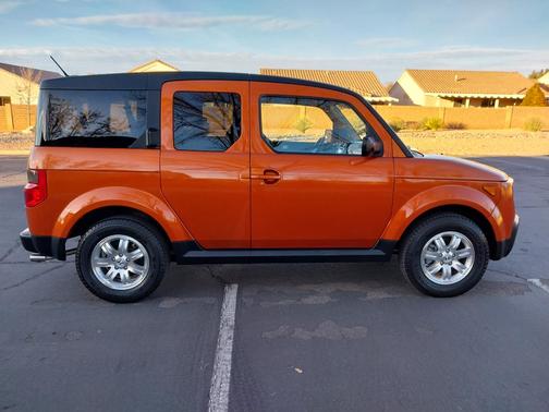 Orange 2007 Honda Element EX