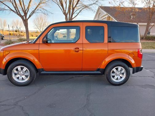 Orange 2007 Honda Element EX
