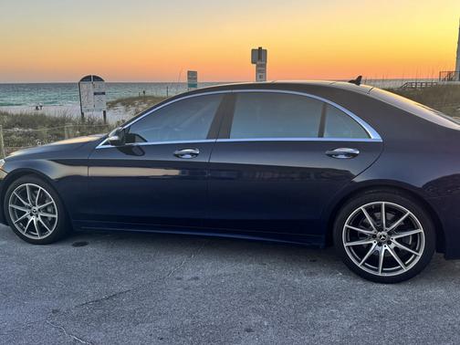 Blue 2019 Mercedes-Benz S-Class S 560
