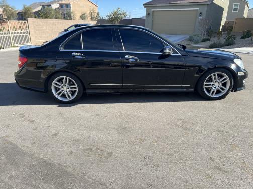 Black 2014 Mercedes-Benz C-Class C 250 Luxury