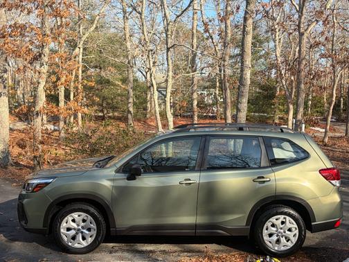 2019 Subaru Forester Base
