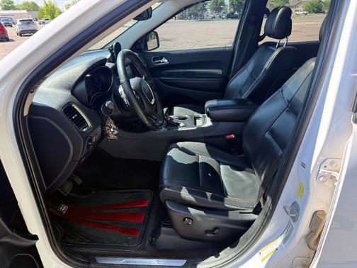 White 2018 Dodge Durango GT